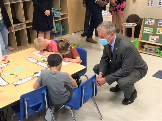 Rep. Cartwright with children at Building Blocks Learning Center